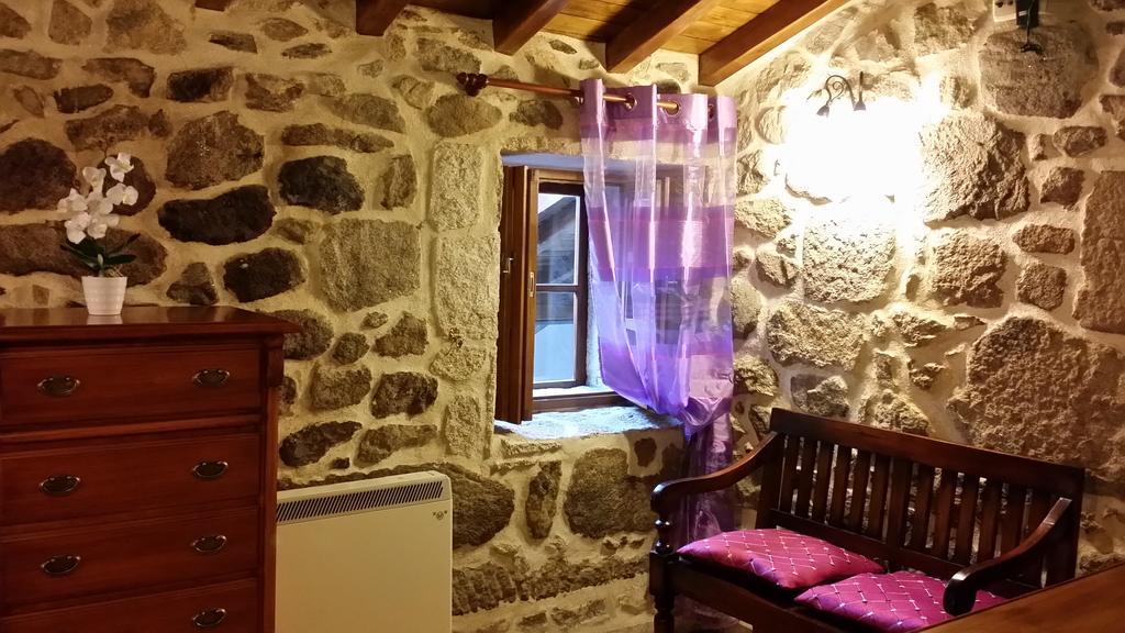 O Sisto Casa Rural Vella Da Rivera الغرفة الصورة