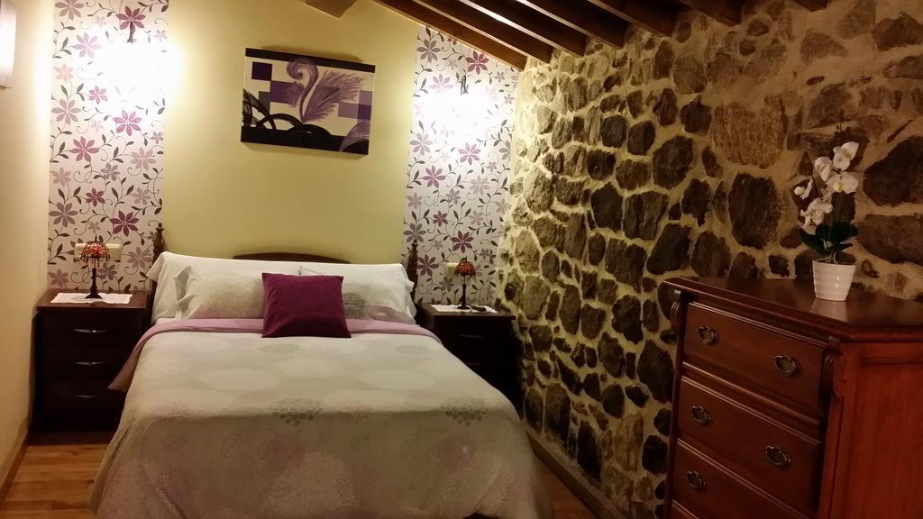 O Sisto Casa Rural Vella Da Rivera الغرفة الصورة